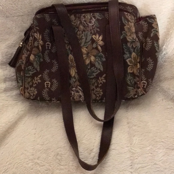 Etienne Aigner Handbags - Vintage Etienne Aigner tapestry handbag